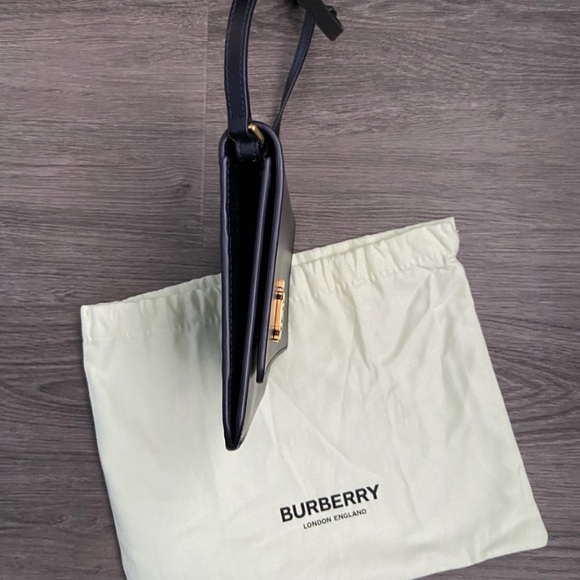 Burberry Mini TB Flat  Square Shoulder Bag - BRAND NEW - Picture 2 of 4